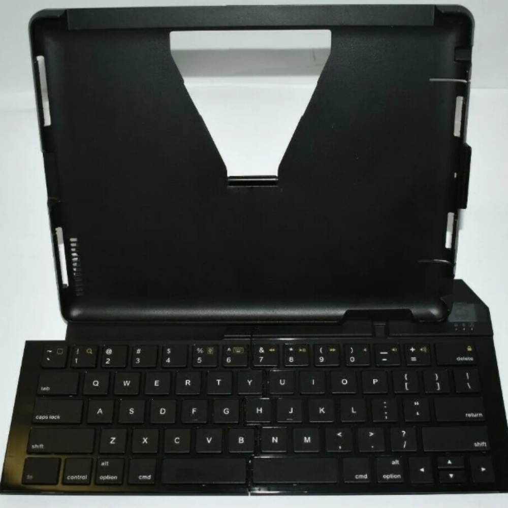 LOGITECH FOLD UP BLUETOOTH TABLET KEYBOARD & STAND APPLE IPAD 2 Y-R0026 Foldup